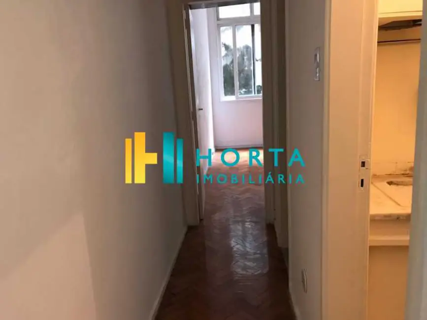 Kitnet com 1 quarto à venda, 34m2 em Rio De Janeiro - RJ - imagem 7 Foto 7 de Kitnet com 1 quarto à venda, 34m2 em Rio De Janeiro - RJ