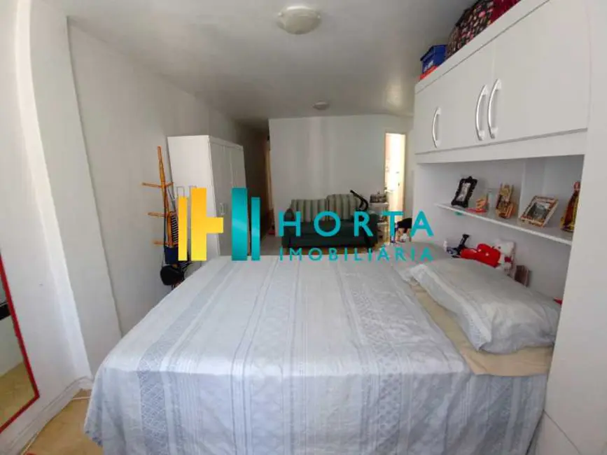 Kitnet com 1 quarto à venda, 31m2 em Rio De Janeiro - RJ - imagem 5 Foto 5 de Kitnet com 1 quarto à venda, 31m2 em Rio De Janeiro - RJ