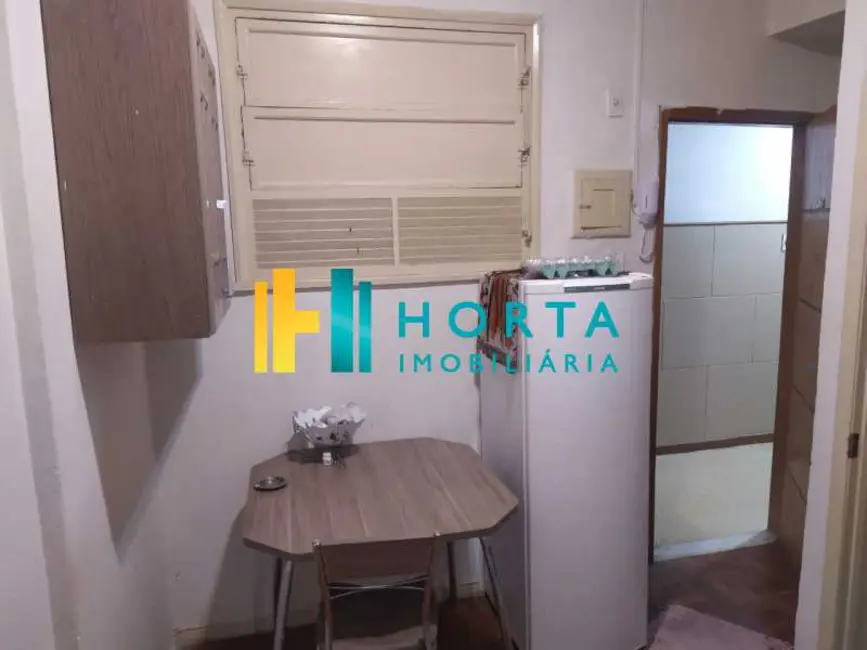 Kitnet com 1 quarto à venda, 29m2 em Rio De Janeiro - RJ - imagem 1 Foto 1 de Kitnet com 1 quarto à venda, 29m2 em Rio De Janeiro - RJ