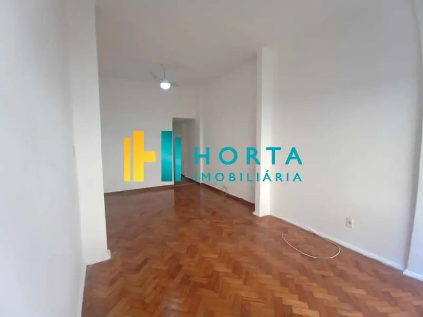 Kitnet com 1 quarto à venda, 29m2 em Rio De Janeiro - RJ - imagem 3 Foto 3 de Kitnet com 1 quarto à venda, 29m2 em Rio De Janeiro - RJ