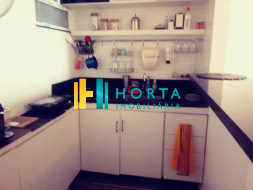 Foto 8 de Kitnet com 1 quarto à venda, 40m2 em Rio De Janeiro - RJ