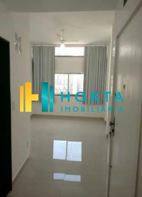 Foto 1 de Kitnet à venda, 22m2 em Rio De Janeiro - RJ