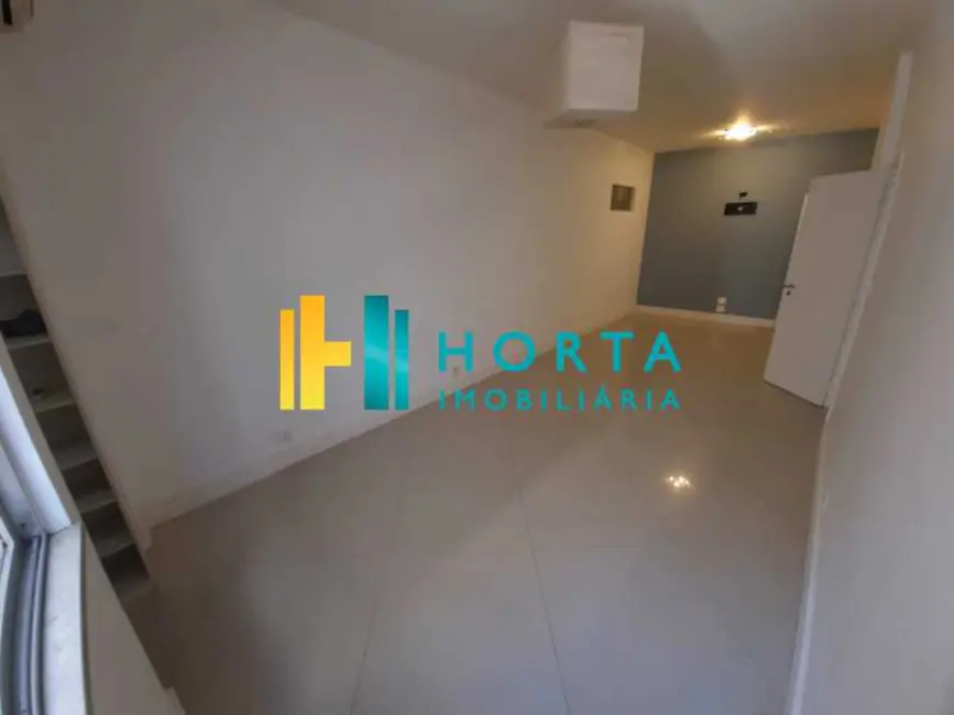 Apartamento com 4 quartos à venda, 159m2 em Rio De Janeiro - RJ - imagem 9 Foto 9 de Apartamento com 4 quartos à venda, 159m2 em Rio De Janeiro - RJ