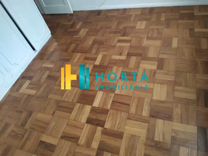 Apartamento com 2 quartos à venda, 65m2 em Rio De Janeiro - RJ - imagem 9 Foto 9 de Apartamento com 2 quartos à venda, 65m2 em Rio De Janeiro - RJ