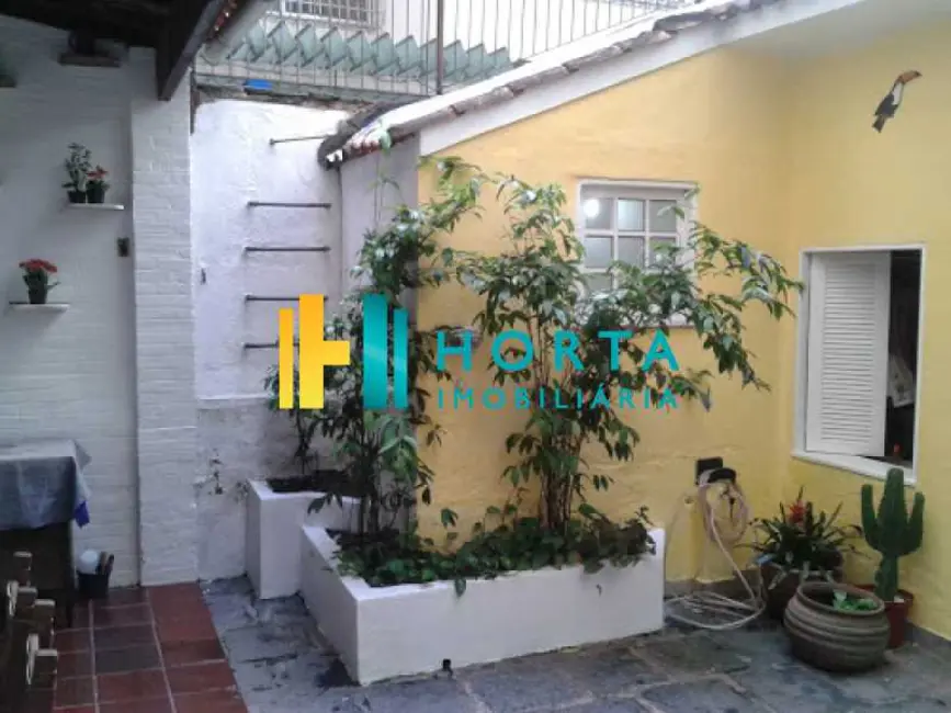 Foto 2 de Apartamento com 3 quartos à venda, 150m2 em Rio De Janeiro - RJ