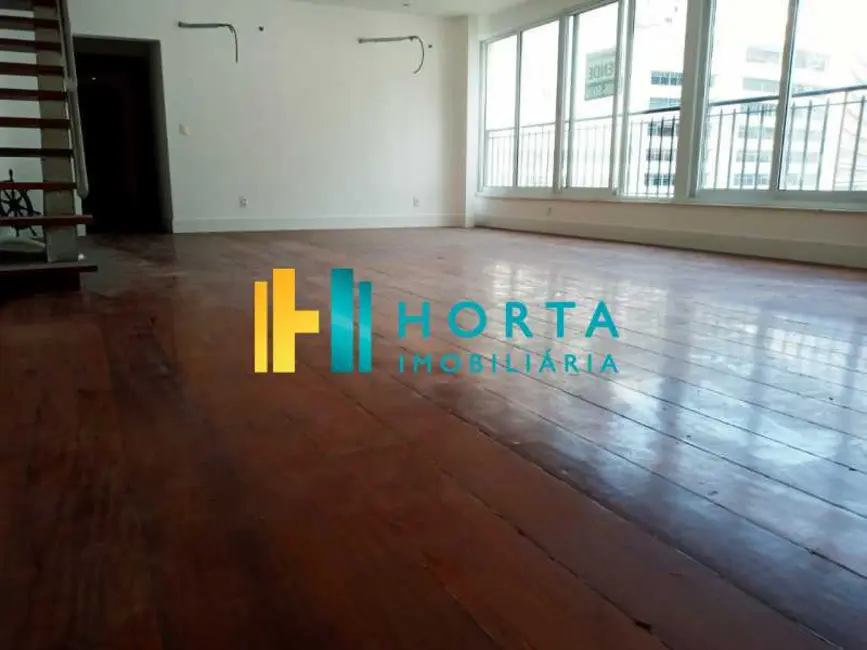 Foto 4 de Cobertura com 5 quartos à venda, 210m2 em Rio De Janeiro - RJ