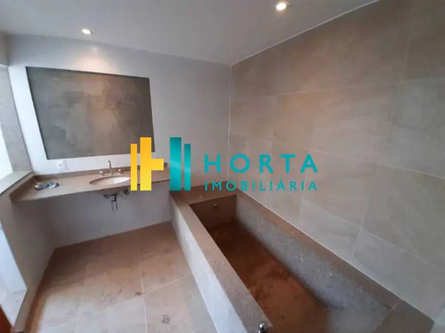 Foto 9 de Cobertura com 5 quartos à venda, 210m2 em Rio De Janeiro - RJ