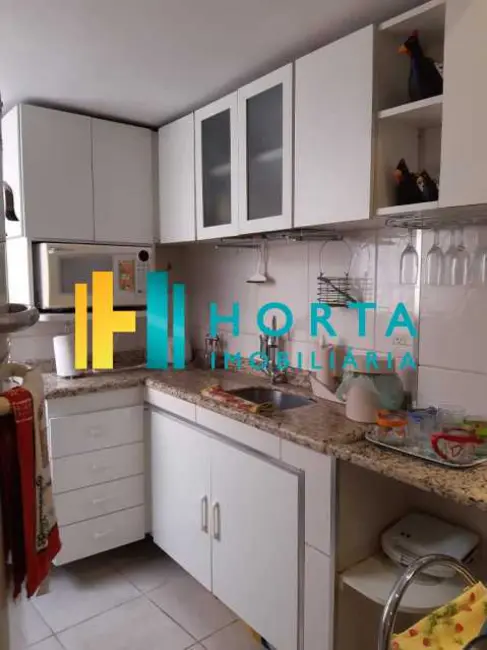 Apartamento com 2 quartos à venda, 60m2 em Rio De Janeiro - RJ - imagem 9 Foto 9 de Apartamento com 2 quartos à venda, 60m2 em Rio De Janeiro - RJ