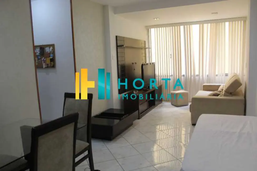 Foto 2 de Apartamento com 2 quartos à venda, 80m2 em Rio De Janeiro - RJ