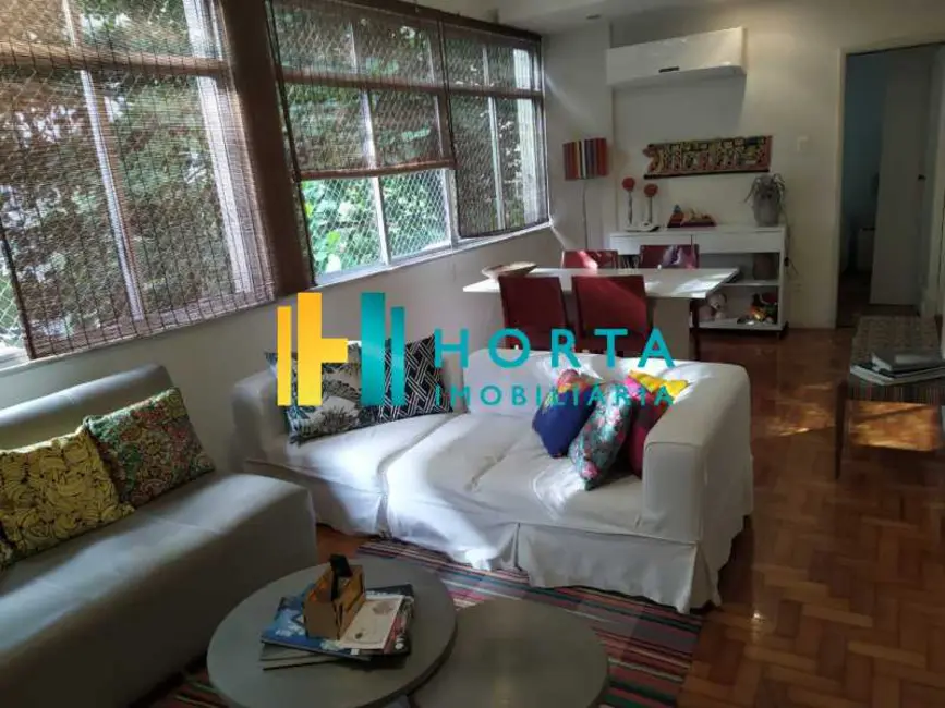 Foto 2 de Apartamento com 3 quartos à venda, 96m2 em Rio De Janeiro - RJ