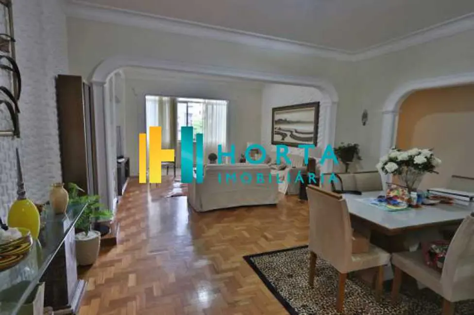 Foto 3 de Apartamento com 4 quartos à venda, 160m2 em Rio De Janeiro - RJ
