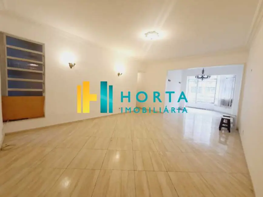 Apartamento com 3 quartos à venda, 132m2 em Rio De Janeiro - RJ - imagem 5 Foto 5 de Apartamento com 3 quartos à venda, 132m2 em Rio De Janeiro - RJ