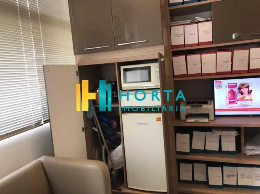 Sala Comercial à venda, 35m2 em Rio De Janeiro - RJ - imagem 4 Foto 4 de Sala Comercial à venda, 35m2 em Rio De Janeiro - RJ