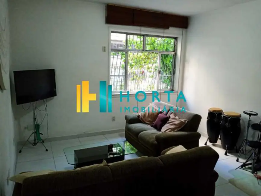 Foto 2 de Apartamento com 1 quarto à venda, 70m2 em Rio De Janeiro - RJ