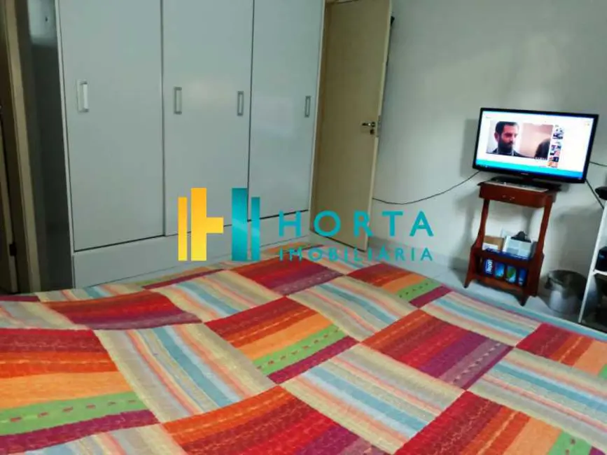 Foto 7 de Apartamento com 1 quarto à venda, 70m2 em Rio De Janeiro - RJ