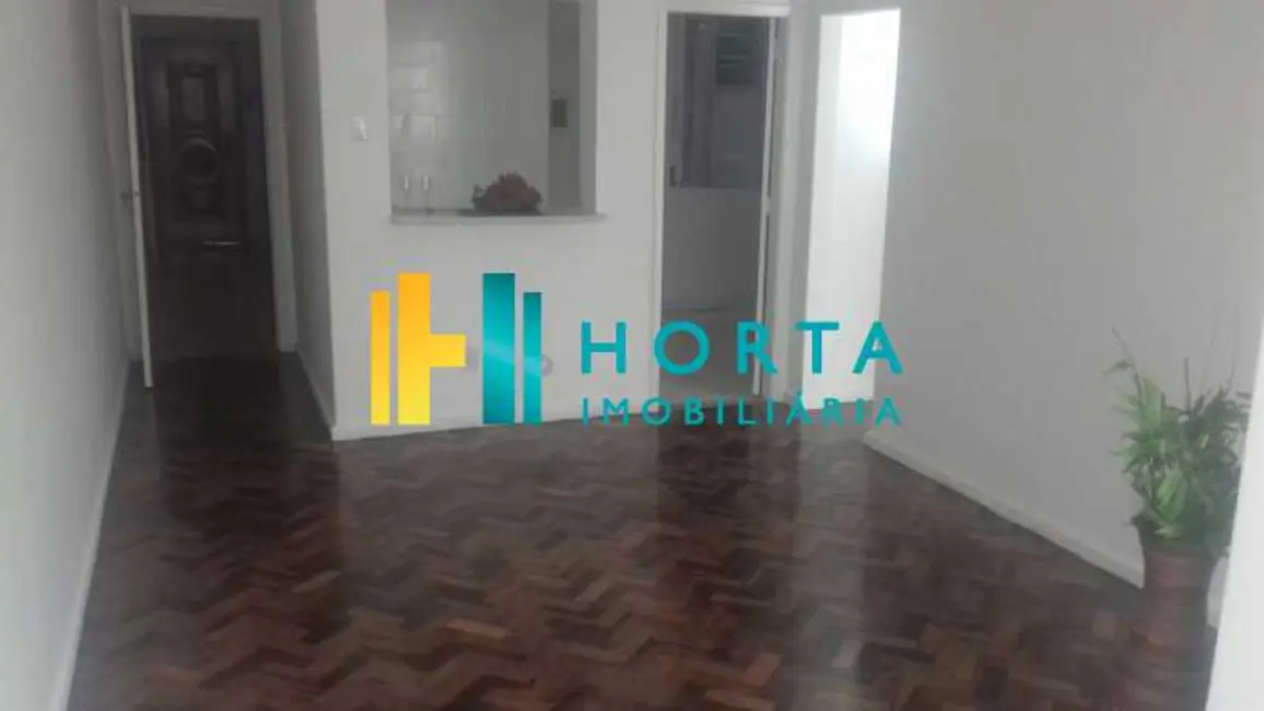 Foto 3 de Apartamento com 2 quartos à venda, 70m2 em Rio De Janeiro - RJ