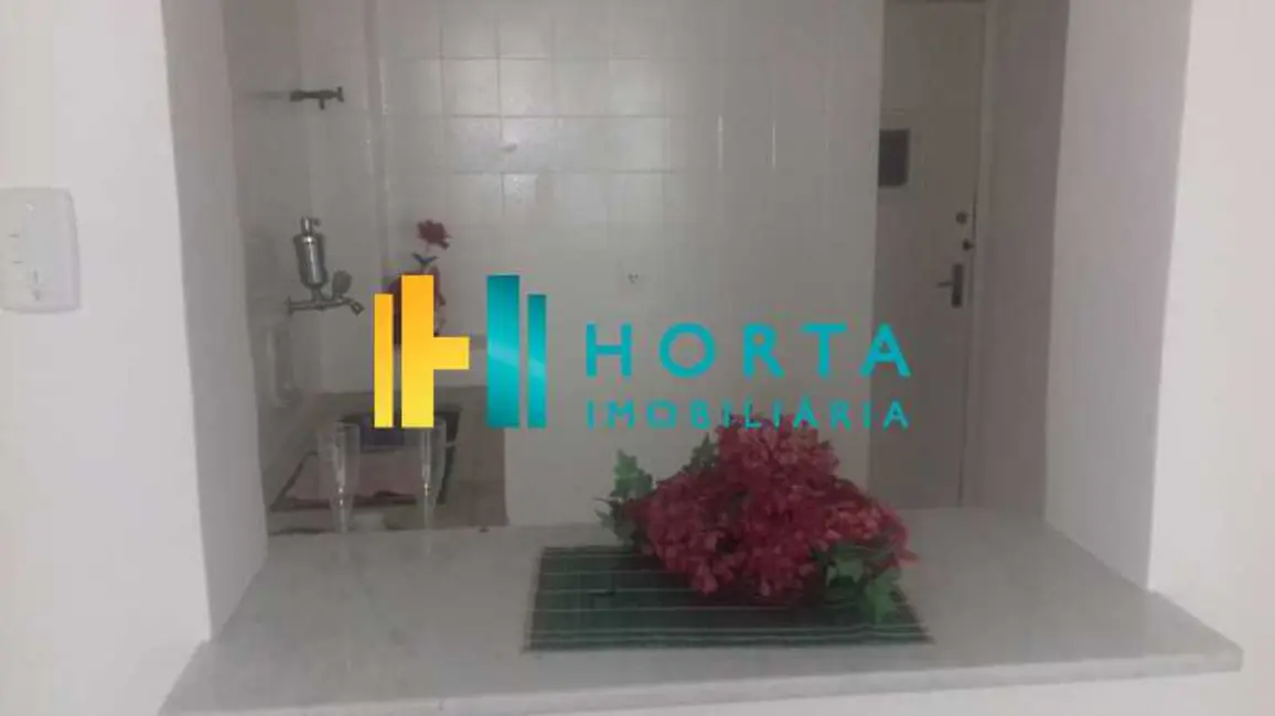 Foto 5 de Apartamento com 2 quartos à venda, 70m2 em Rio De Janeiro - RJ