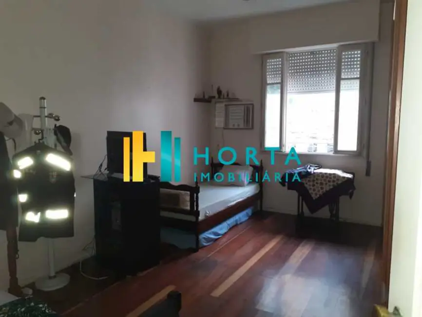 Foto 9 de Apartamento com 3 quartos à venda, 130m2 em Rio De Janeiro - RJ