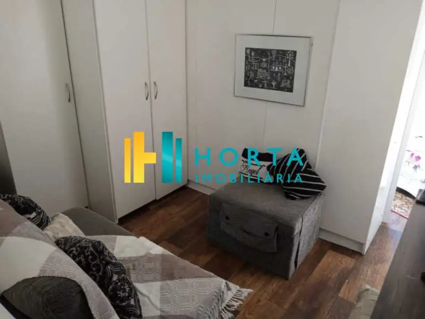 Kitnet com 1 quarto à venda, 24m2 em Rio De Janeiro - RJ - imagem 5 Foto 5 de Kitnet com 1 quarto à venda, 24m2 em Rio De Janeiro - RJ