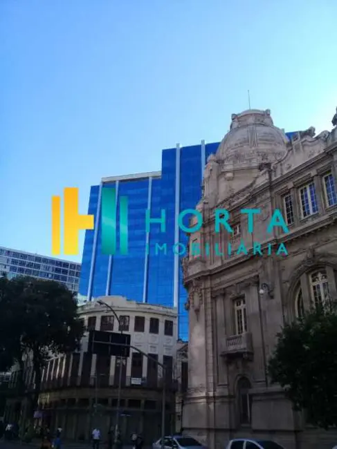 Foto 1 de Apartamento com 1 quarto à venda, 30m2 em Rio De Janeiro - RJ