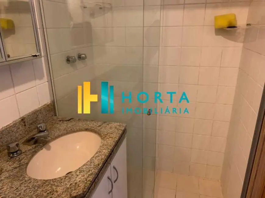 Foto 15 de Apartamento com 2 quartos para alugar, 65m2 em Rio De Janeiro - RJ