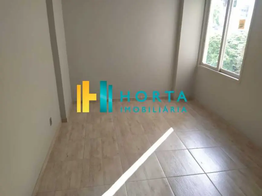 Kitnet à venda, 20m2 em Rio De Janeiro - RJ - imagem 4 Foto 4 de Kitnet à venda, 20m2 em Rio De Janeiro - RJ