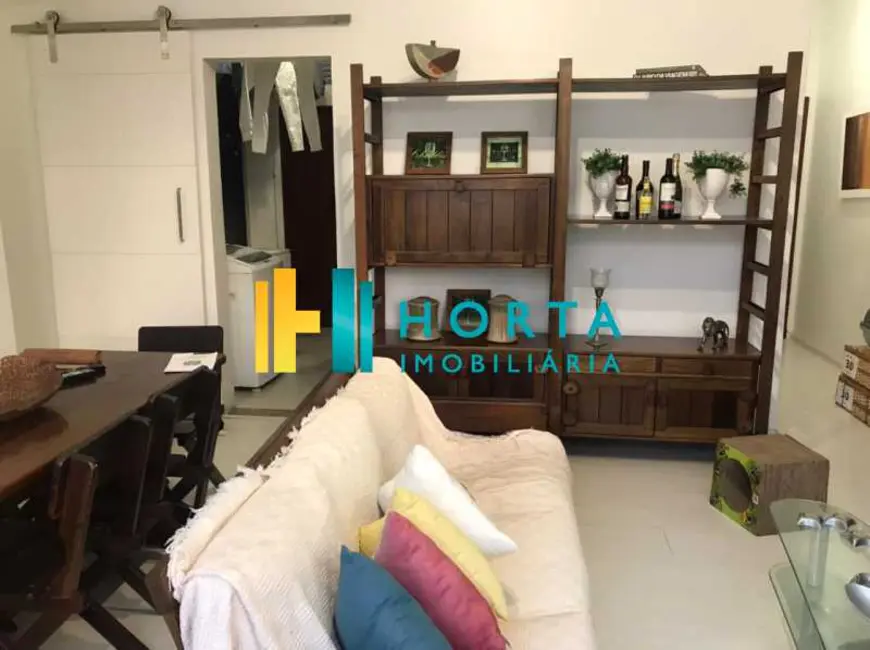 Foto 6 de Apartamento com 3 quartos à venda, 110m2 em Rio De Janeiro - RJ