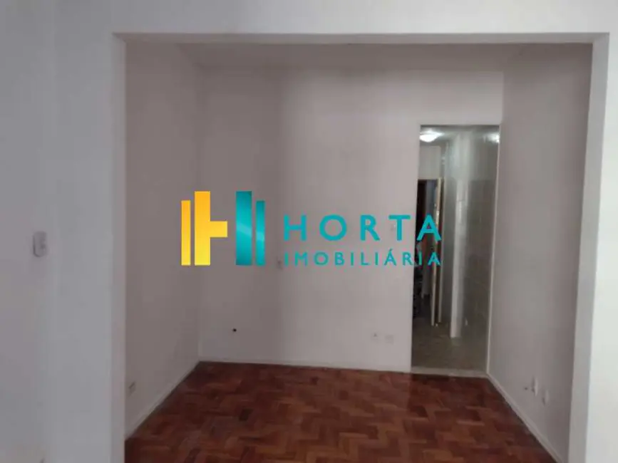 Kitnet com 1 quarto à venda e para alugar, 28m2 em Rio De Janeiro - RJ - imagem 6 Foto 6 de Kitnet com 1 quarto à venda e para alugar, 28m2 em Rio De Janeiro - RJ