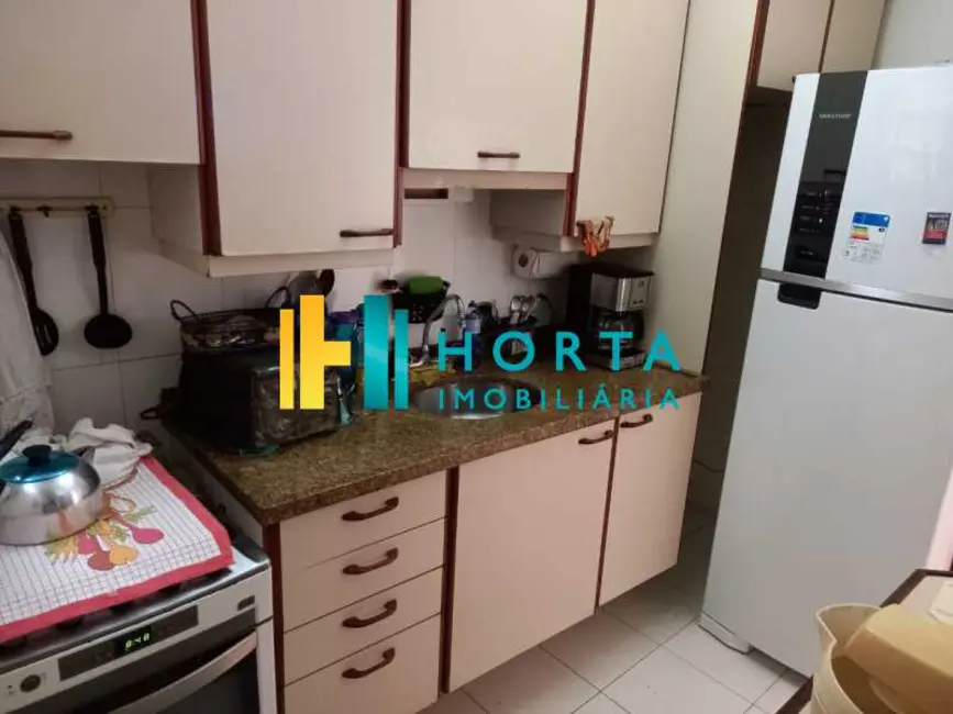 Foto 9 de Apartamento com 2 quartos à venda, 75m2 em Rio De Janeiro - RJ