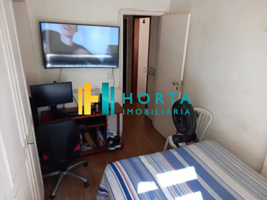 Foto 4 de Apartamento com 2 quartos à venda, 75m2 em Rio De Janeiro - RJ