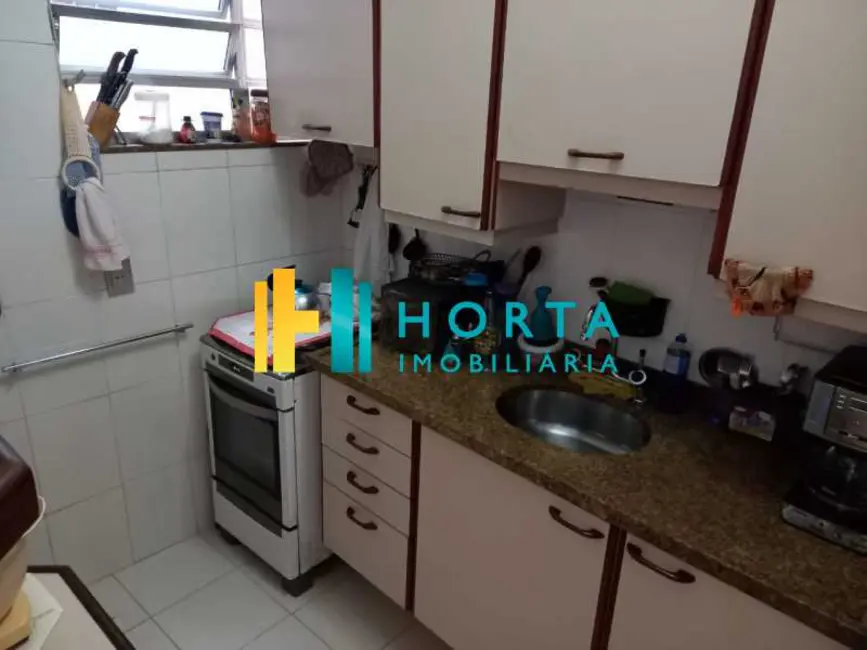 Foto 8 de Apartamento com 2 quartos à venda, 75m2 em Rio De Janeiro - RJ