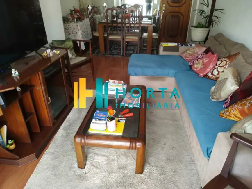 Foto 3 de Apartamento com 2 quartos à venda, 80m2 em Rio De Janeiro - RJ