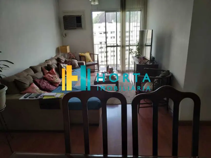 Foto 2 de Apartamento com 2 quartos à venda, 80m2 em Rio De Janeiro - RJ