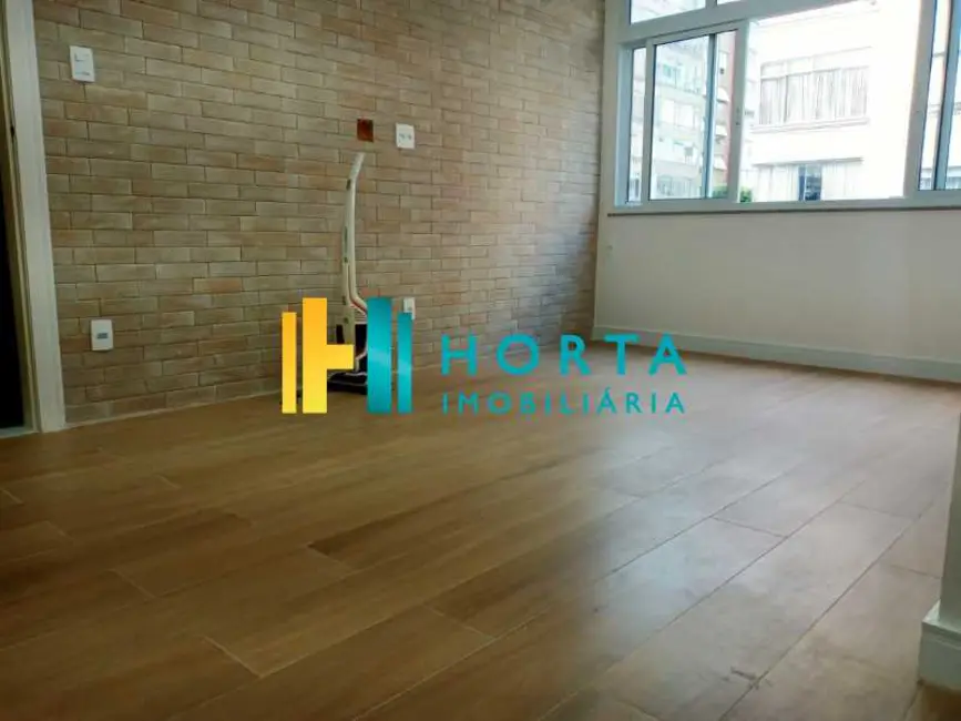 Foto 2 de Apartamento com 3 quartos à venda, 83m2 em Rio De Janeiro - RJ