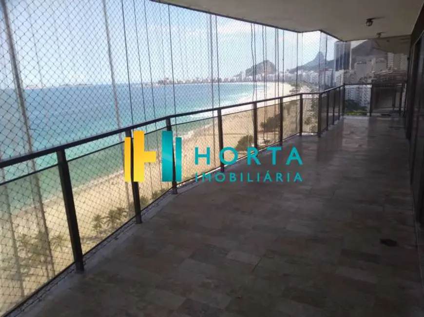 Apartamento com 4 quartos à venda, 300m2 em Rio De Janeiro - RJ - imagem 1 Foto 1 de Apartamento com 4 quartos à venda, 300m2 em Rio De Janeiro - RJ