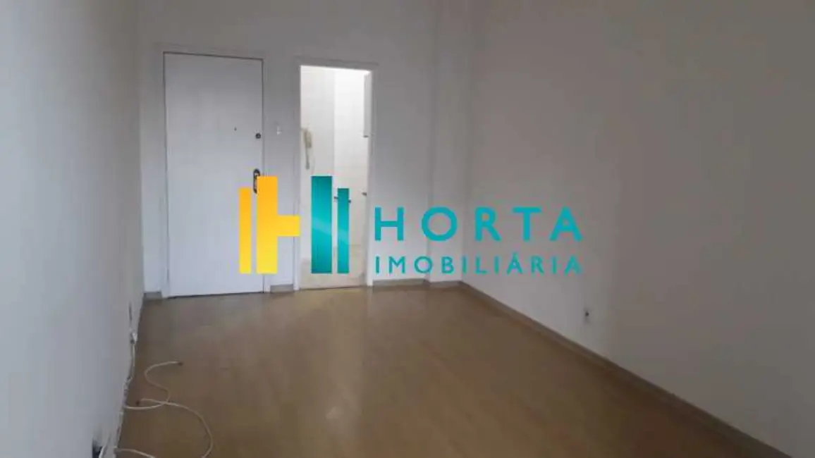 Foto 2 de Apartamento com 3 quartos à venda, 77m2 em Rio De Janeiro - RJ