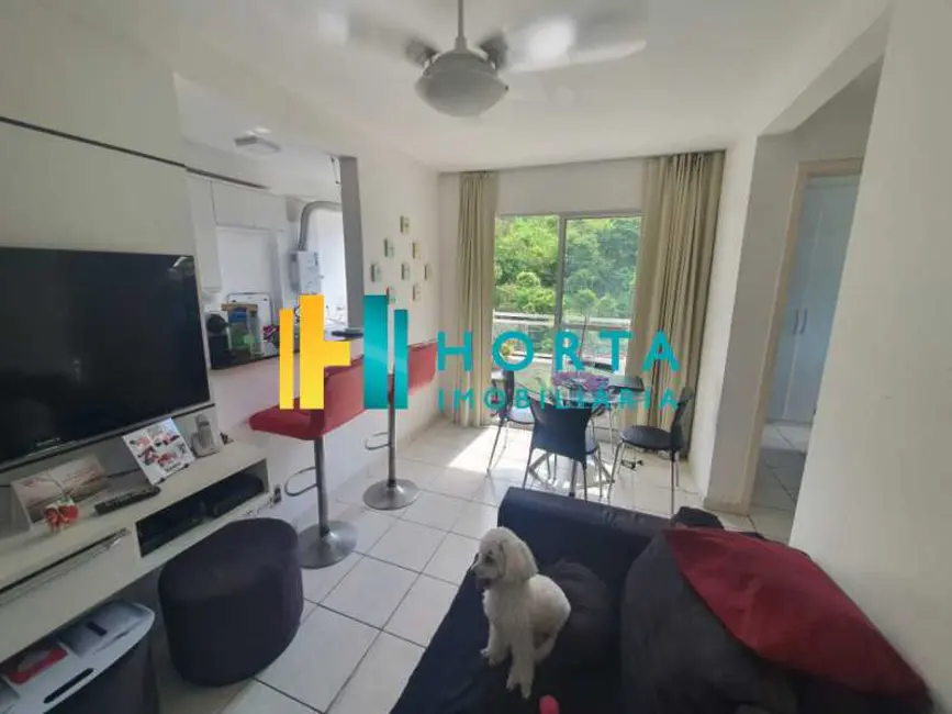 Apartamento com 2 quartos à venda, 52m2 em Rio De Janeiro - RJ - imagem 3 Foto 3 de Apartamento com 2 quartos à venda, 52m2 em Rio De Janeiro - RJ