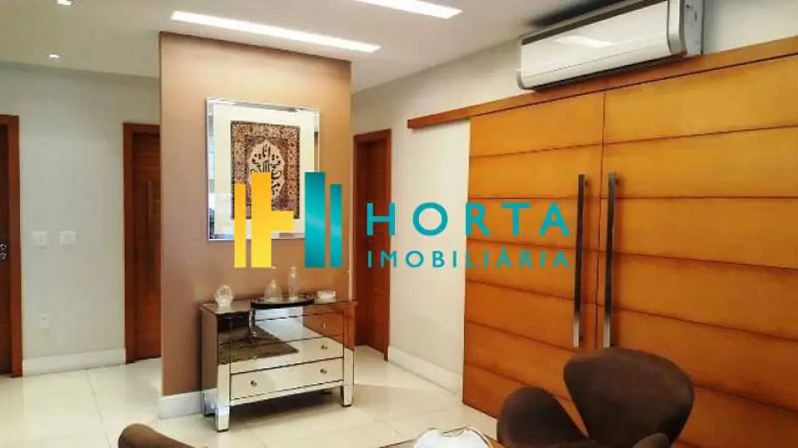 Foto 7 de Apartamento com 7 quartos à venda, 300m2 em Rio De Janeiro - RJ