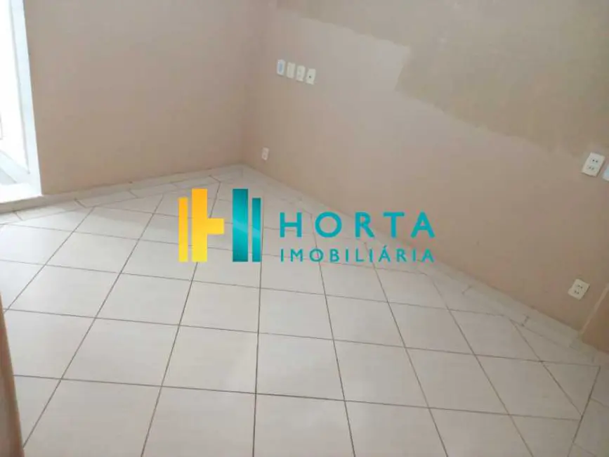 Apartamento com 3 quartos à venda, 110m2 em Rio De Janeiro - RJ - imagem 8 Foto 8 de Apartamento com 3 quartos à venda, 110m2 em Rio De Janeiro - RJ