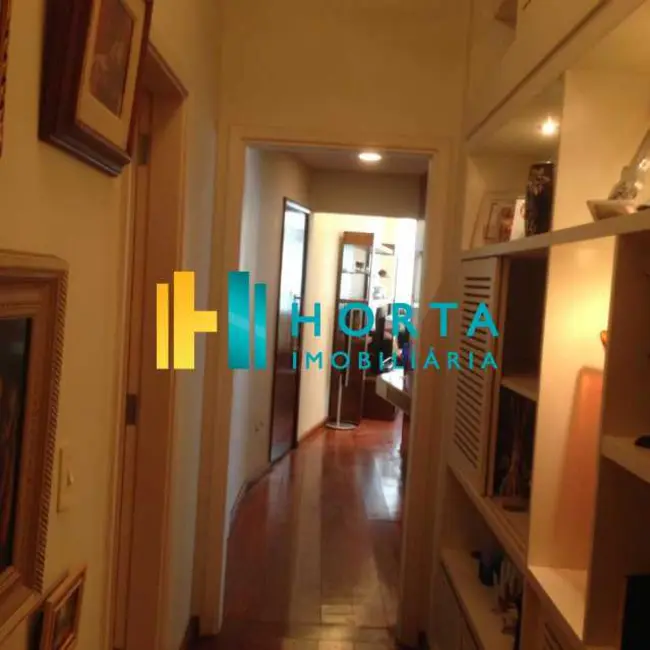 Apartamento com 3 quartos à venda, 139m2 em Rio De Janeiro - RJ - imagem 4 Foto 4 de Apartamento com 3 quartos à venda, 139m2 em Rio De Janeiro - RJ