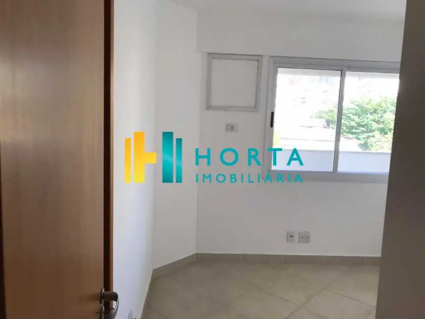 Foto 5 de Apartamento com 2 quartos para alugar, 65m2 em Rio De Janeiro - RJ