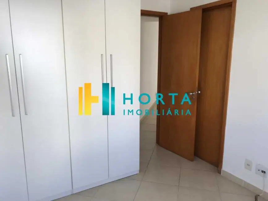 Foto 8 de Apartamento com 2 quartos para alugar, 65m2 em Rio De Janeiro - RJ
