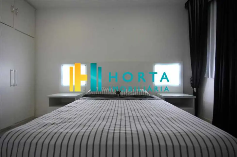 Apartamento com 3 quartos à venda, 180m2 em Rio De Janeiro - RJ - imagem 7 Foto 7 de Apartamento com 3 quartos à venda, 180m2 em Rio De Janeiro - RJ