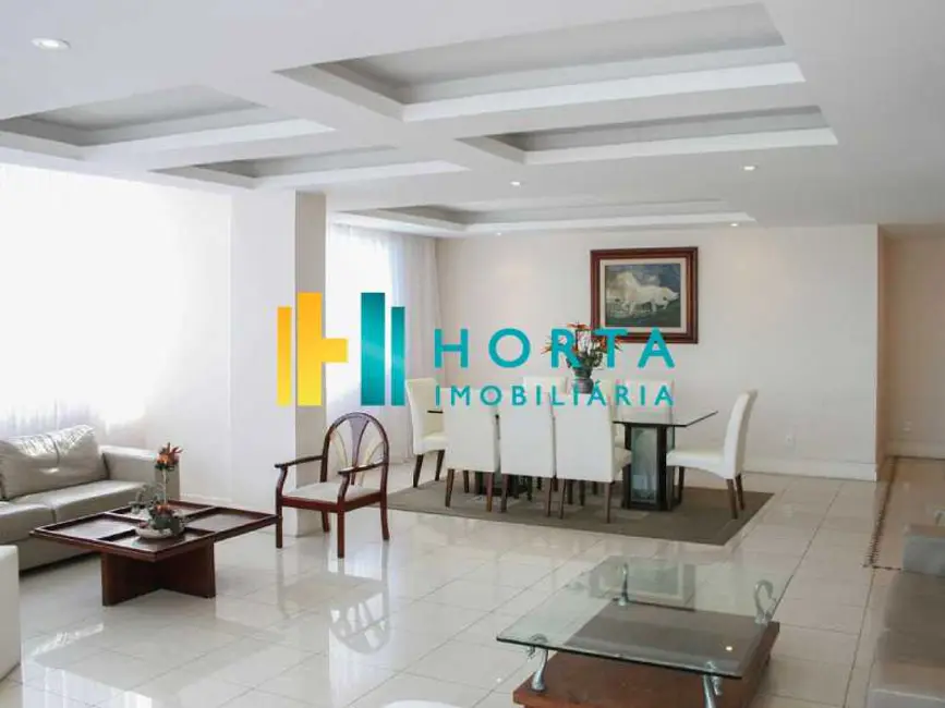 Apartamento com 3 quartos à venda, 180m2 em Rio De Janeiro - RJ - imagem 4 Foto 4 de Apartamento com 3 quartos à venda, 180m2 em Rio De Janeiro - RJ