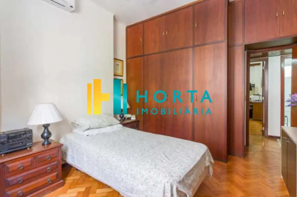 Foto 8 de Apartamento com 3 quartos à venda, 141m2 em Rio De Janeiro - RJ