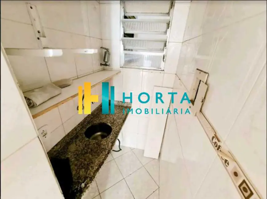 Kitnet com 1 quarto à venda, 35m2 em Rio De Janeiro - RJ - imagem 7 Foto 7 de Kitnet com 1 quarto à venda, 35m2 em Rio De Janeiro - RJ