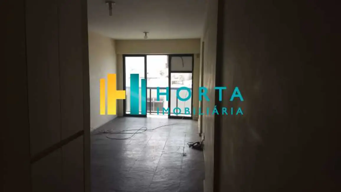 Foto 3 de Apartamento com 2 quartos à venda, 73m2 em Rio De Janeiro - RJ