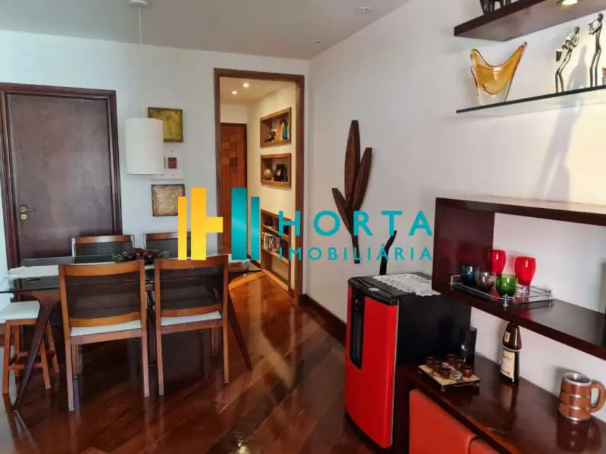 Foto 3 de Apartamento com 2 quartos à venda, 83m2 em Rio De Janeiro - RJ