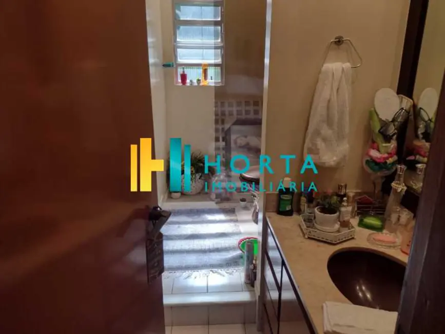 Foto 6 de Apartamento com 4 quartos à venda, 180m2 em Rio De Janeiro - RJ