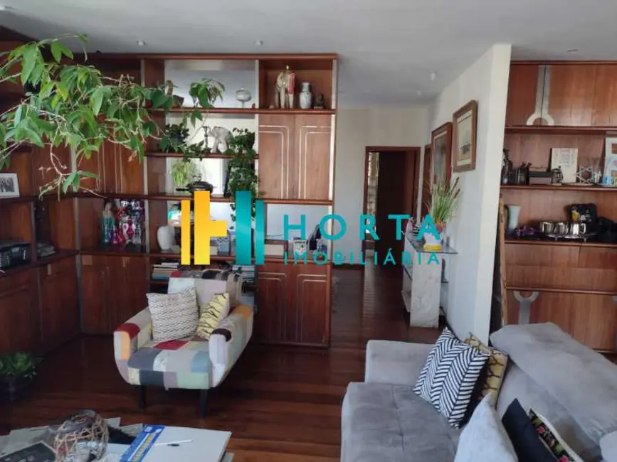 Foto 1 de Apartamento com 4 quartos à venda, 180m2 em Rio De Janeiro - RJ